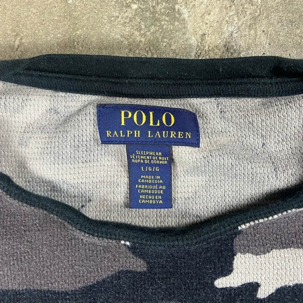 Polo Ralph Lauren Long Sleeve Size Large  Camouflage Sleepwear Top Pullover Logo